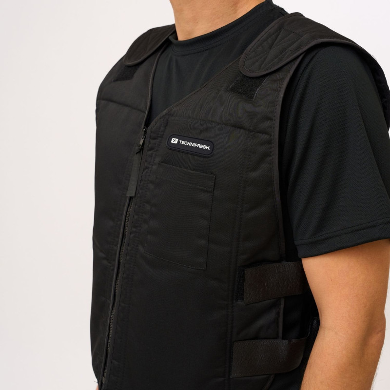 veste-refrigeree-changement-de-phase-noire-homme-zoom