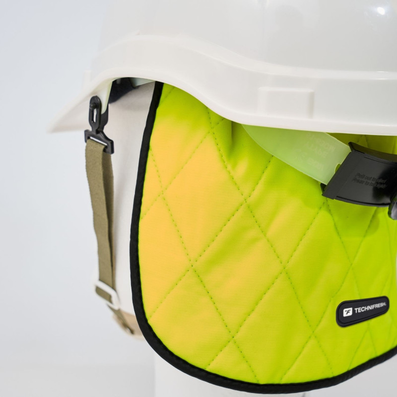 protege-nuque-refroidissant-vue-dans-casque