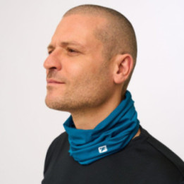 cache-cou-rafraichissant-homme-face