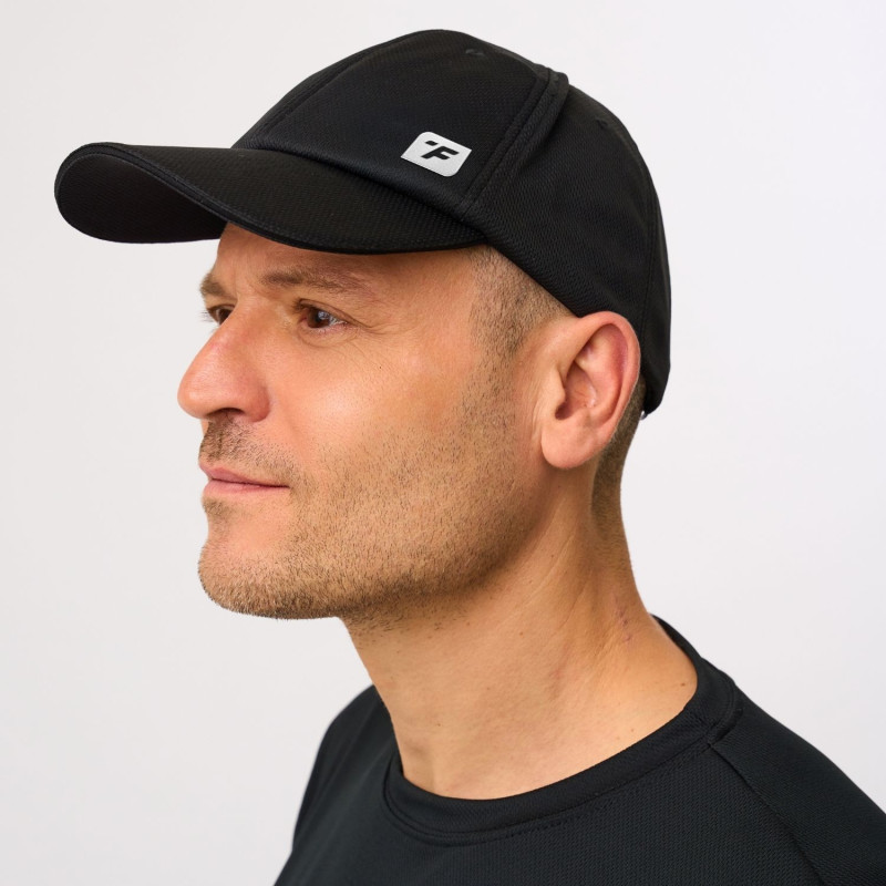 casquette-refrigeree-noire-homme-profil