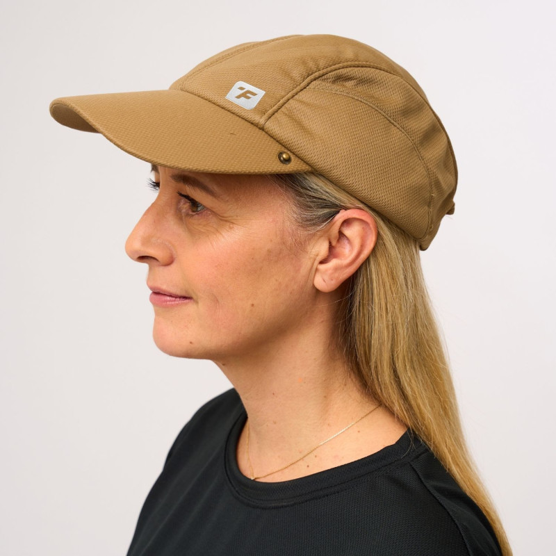 casquette-refrigerante-protege-nuque-refroidissant-femme-profil-sans-rabat