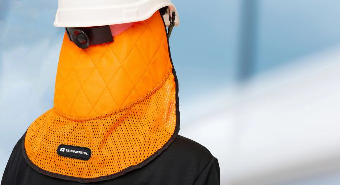 Accessoires rafraîchissants par évaporation pour environnements chauds