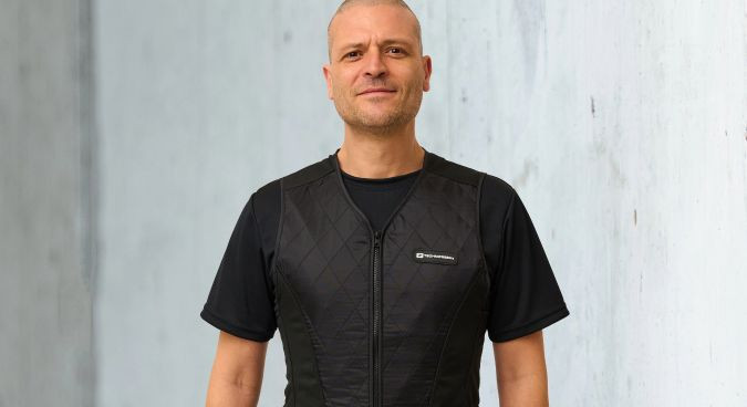 Large gamme de vestes rafraîchissantes pour sportifs et professionnels