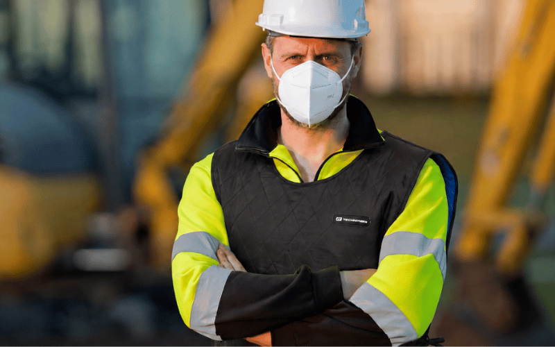 ouvrier-chantier-masqueFFP2